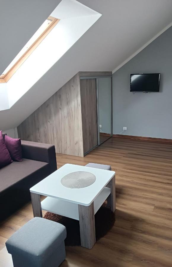 Wynajem Pokoi Wiki Apartment Mikołajki Екстериор снимка