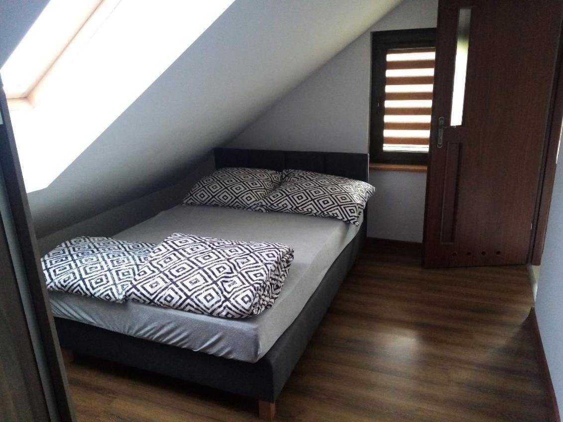 Wynajem Pokoi Wiki Apartment Mikołajki Екстериор снимка